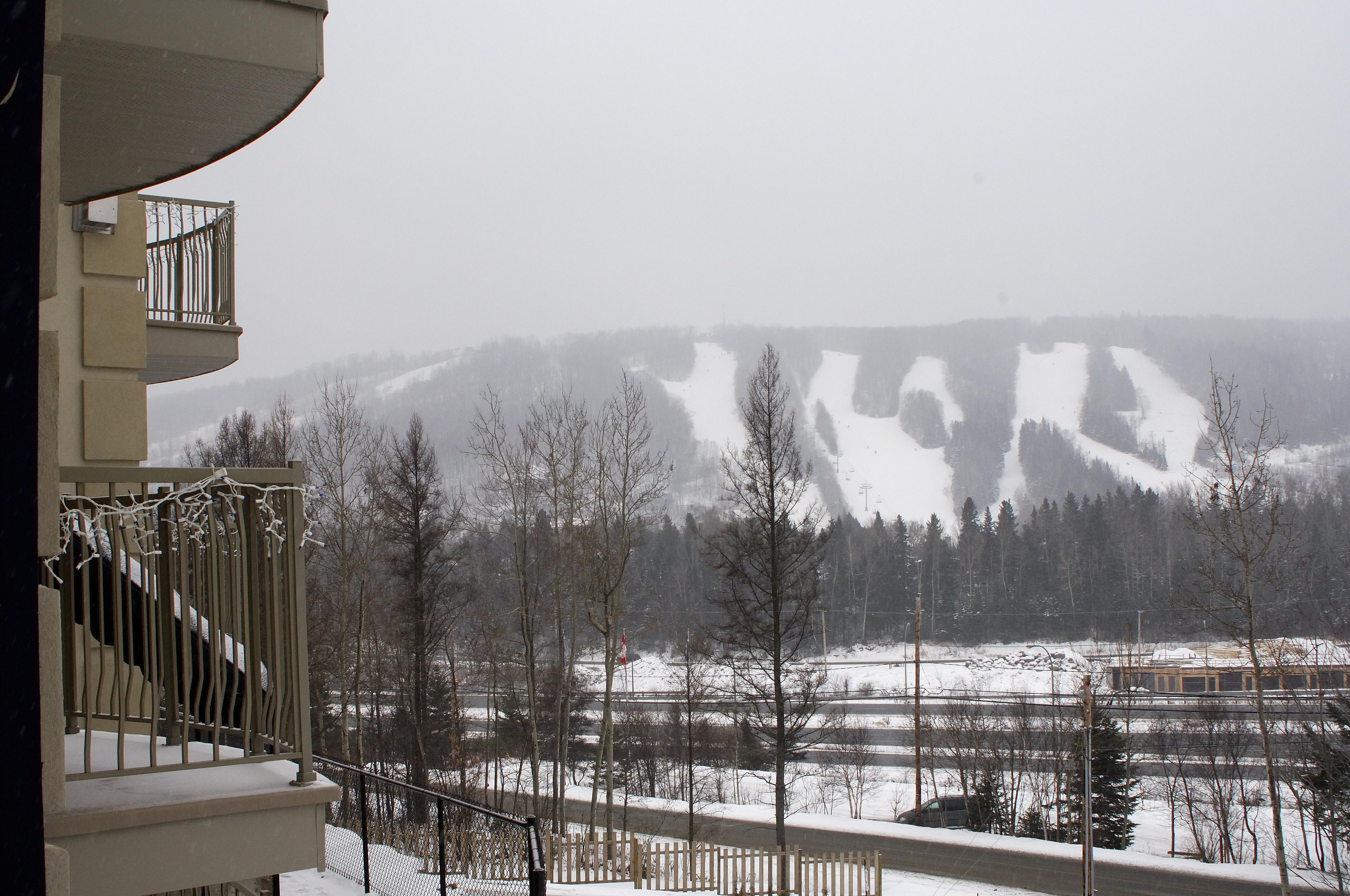 Hotel St-Sauveur Saint-Sauveur Bagian luar foto